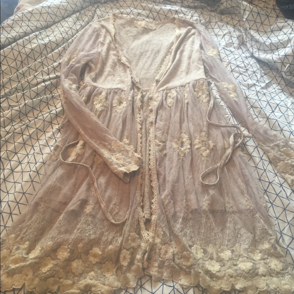 Boutique cover up